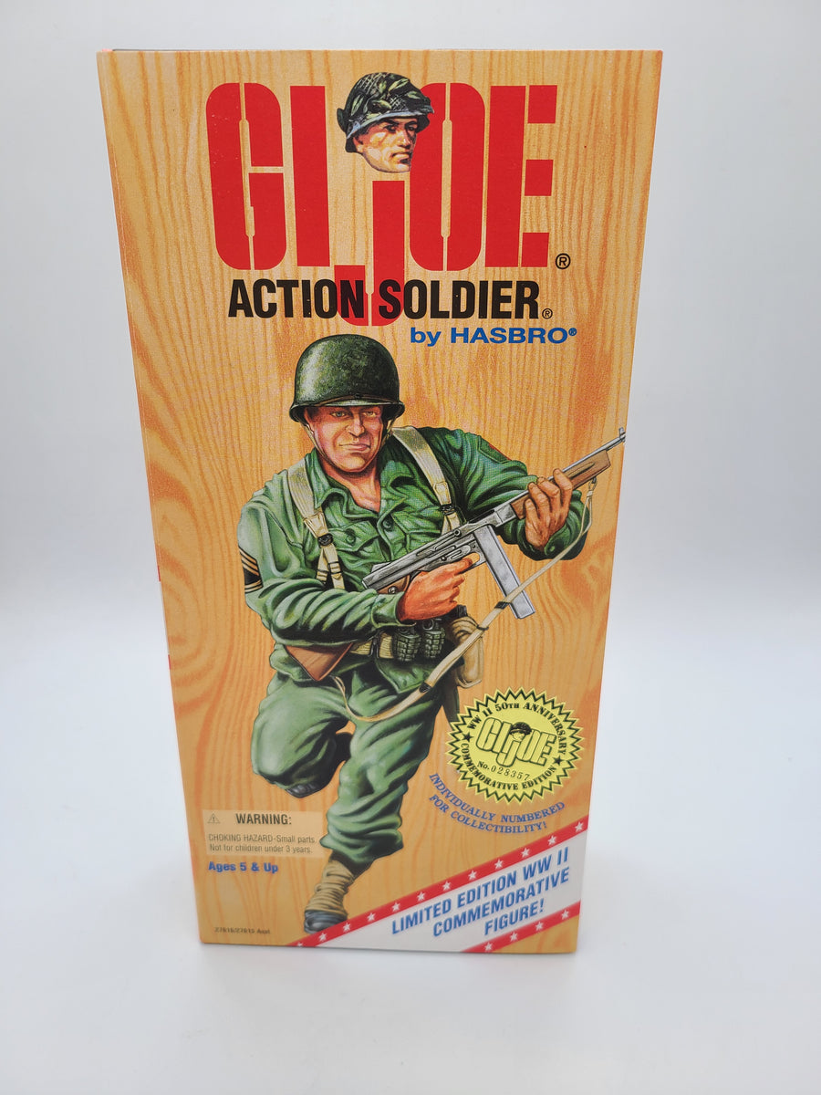 Year 1998 G.I. JOE Adventures 12 Inch Figure - CHALLENGE AT HAWK RIVER with  Blonde Adventurer, Raft, Paddle, Grappling Hook, Life-Jacket and Hawk