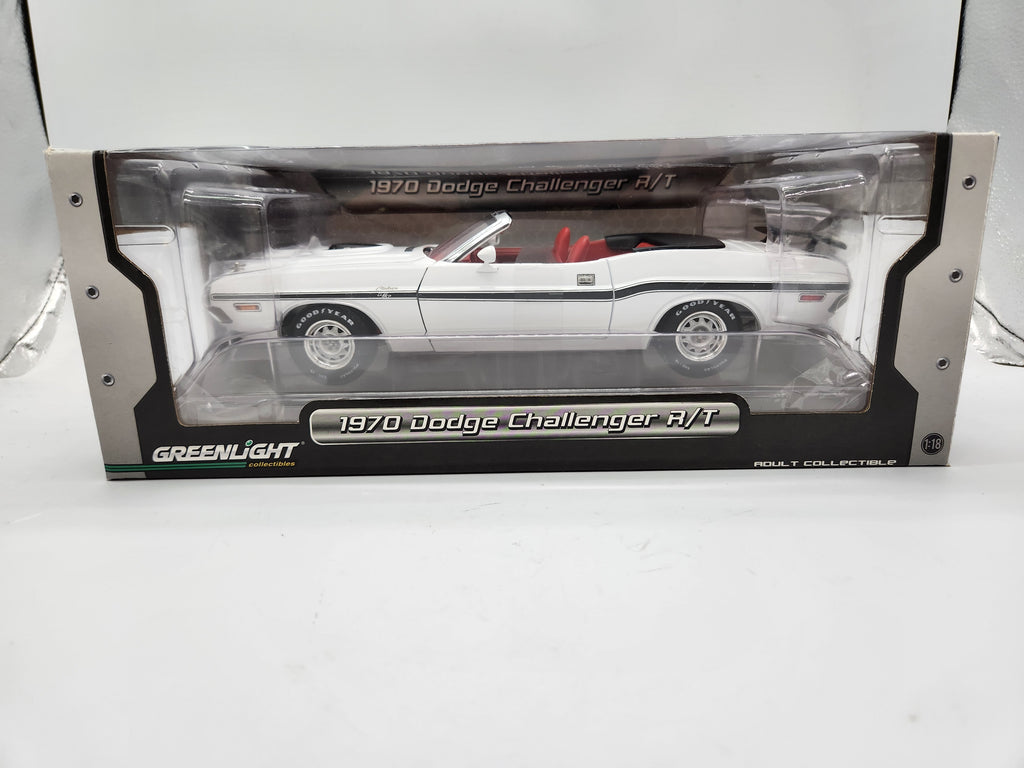 Greenlight 1/18 1970 dodge challenger R/T convertible white. – Toy