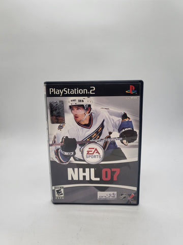 NHL 07 PS2.