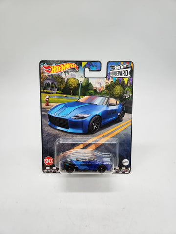 Hot Wheels Boulevard Premium ‘23 Nissan Z Blue  #90 Real Riders.