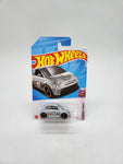 2024 Hot Wheels COMPACT KINGS 2/5 Fiat 500e 22/250.