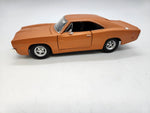 2009 MAISTO 1969 Dodge Charger R/T 1:25 Scale Orange/Brown.