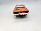 2009 MAISTO 1969 Dodge Charger R/T 1:25 Scale Orange/Brown.