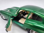 Jaguar E Type 1961 - Burago 1/18 scale.