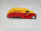 Jada 1/32 D-Rods yellow/red Shell 1939 Dodge airflow tanker.